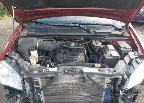 2015 Chrysler Town & Country Touring из США, поврежденный, VIN 2C4RC1BG3FR717568